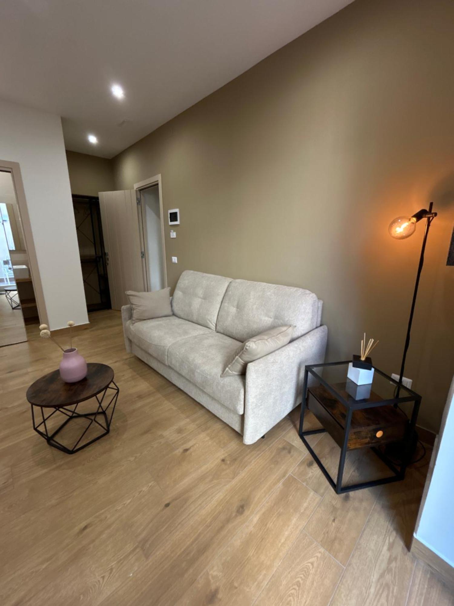 Somnia Luxury Rooms نابولي المظهر الخارجي الصورة