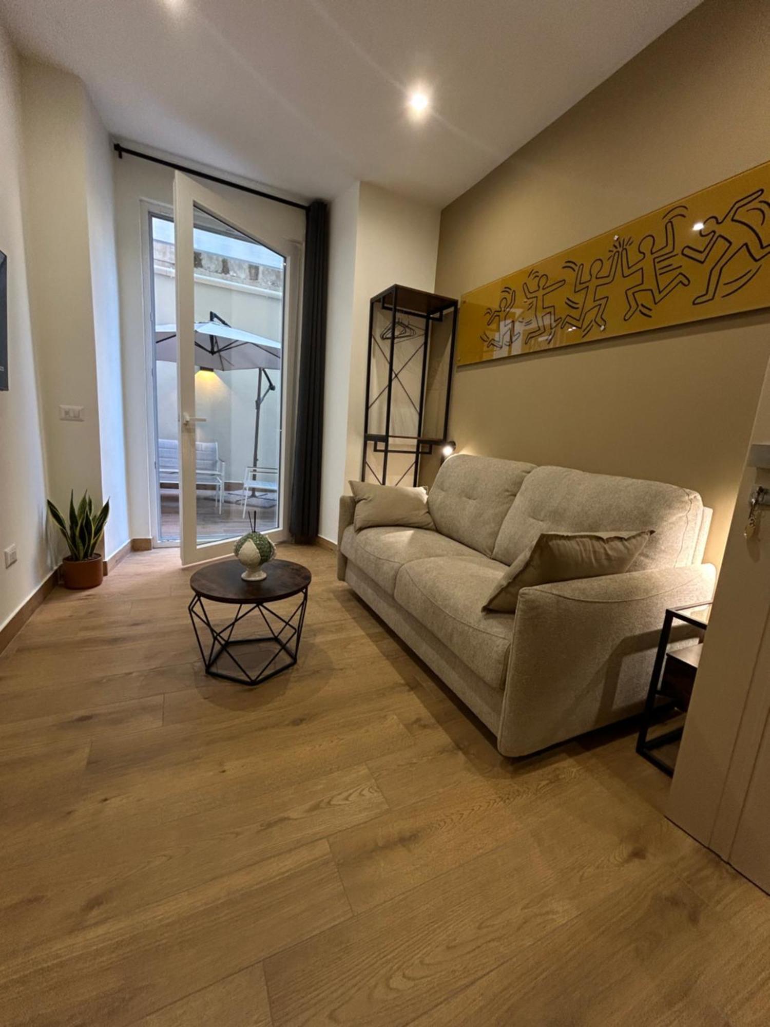 Somnia Luxury Rooms نابولي المظهر الخارجي الصورة