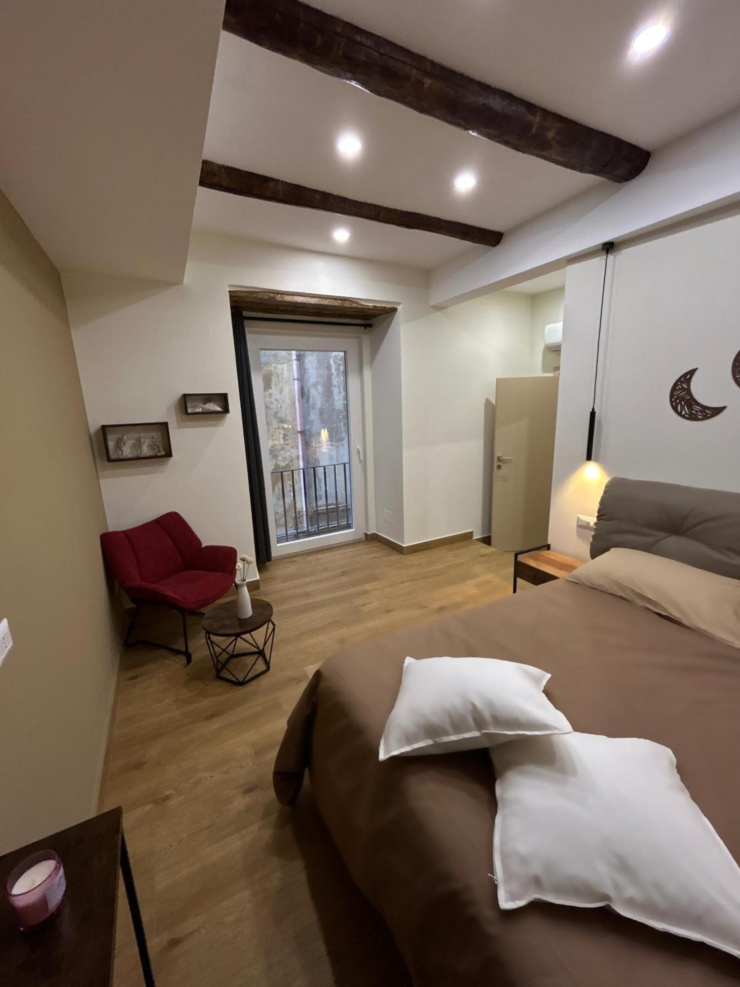Somnia Luxury Rooms نابولي المظهر الخارجي الصورة