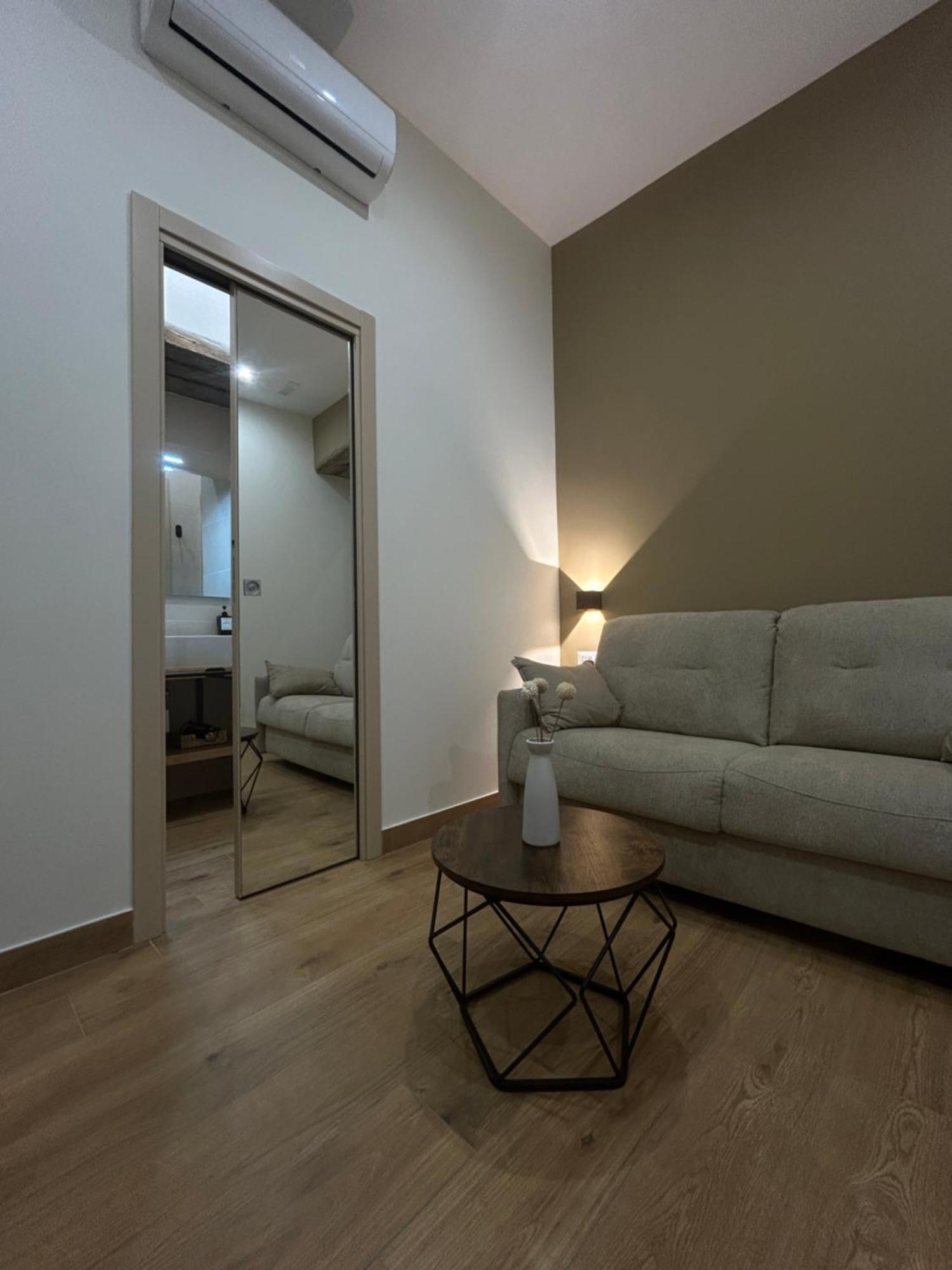 Somnia Luxury Rooms نابولي المظهر الخارجي الصورة