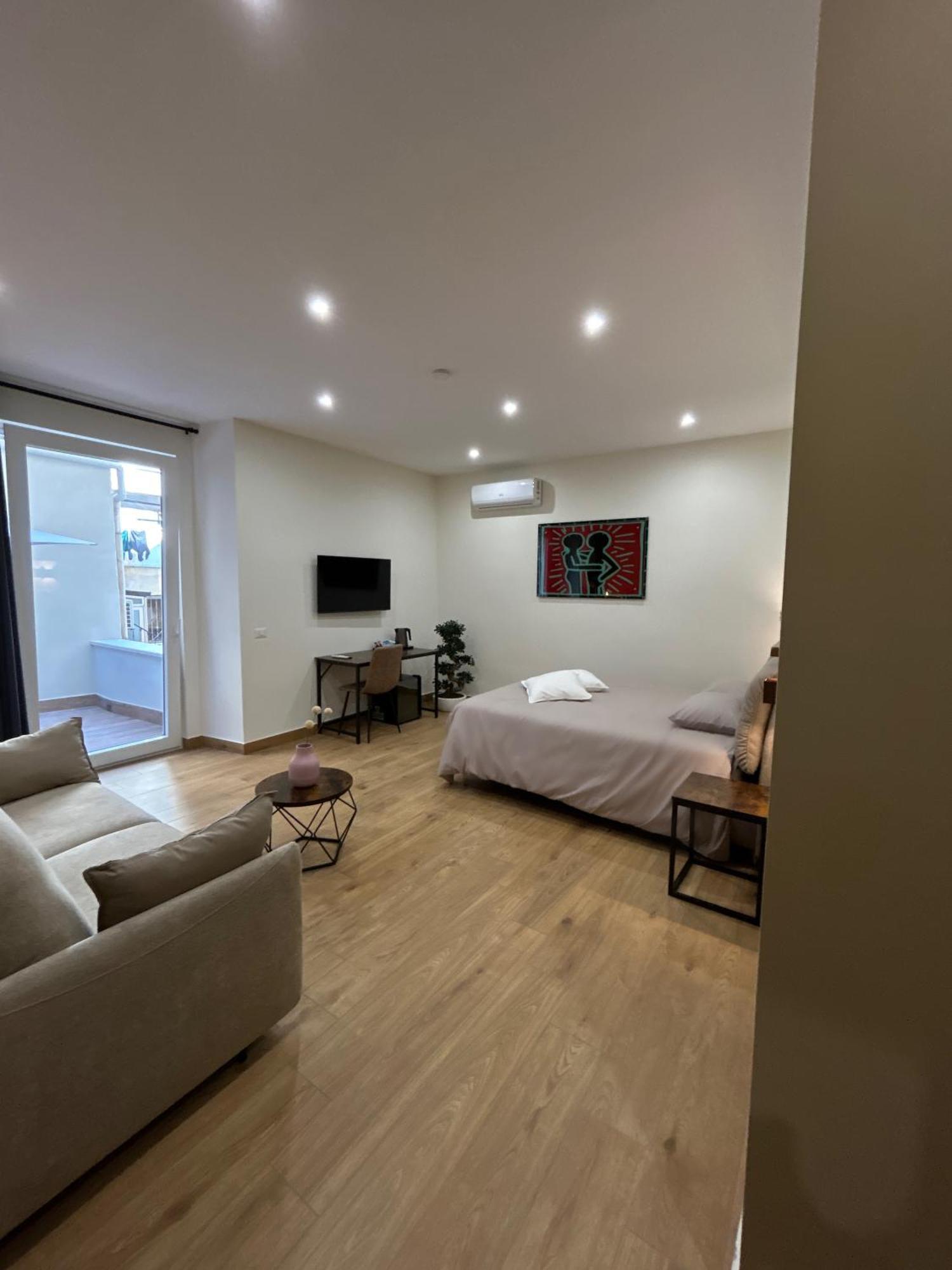 Somnia Luxury Rooms نابولي المظهر الخارجي الصورة